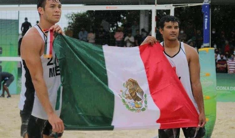 José Luis Rubio y Josué Gaxiola caen en voleibol de playa ante Brasil y se despiden de Tokio