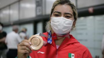 "La estrategia me funcionó": Aremi Fuentes regresa a México con medalla de Bronce