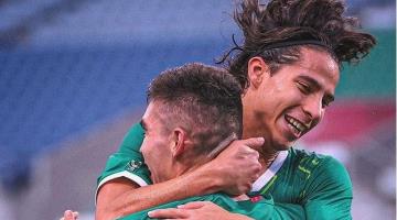 Una medalla que significa mucho, Diego Lainez expresa sus sentimientos tras ganar el bronce en Tokio