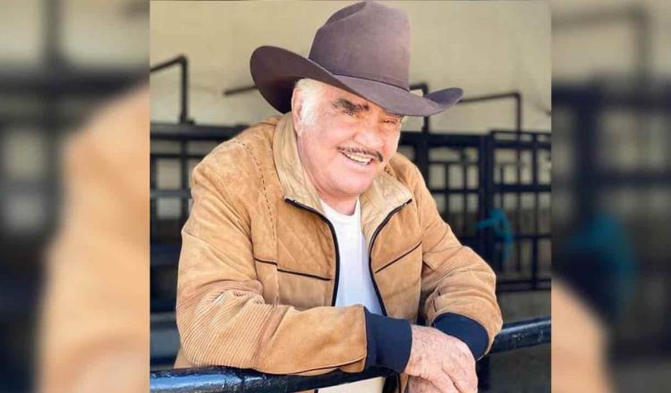 Vicente Fernández está en terapia intensiva tras sufrir caída en su rancho