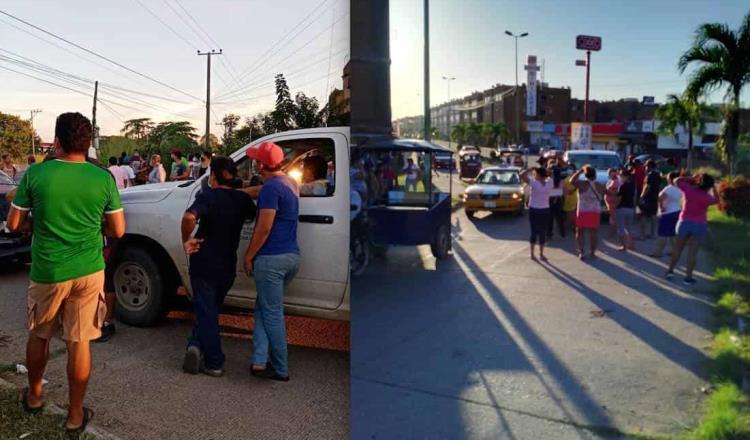 Habitantes de Tercer Milenio bloquean la Villahermosa-Frontera por falta de luz