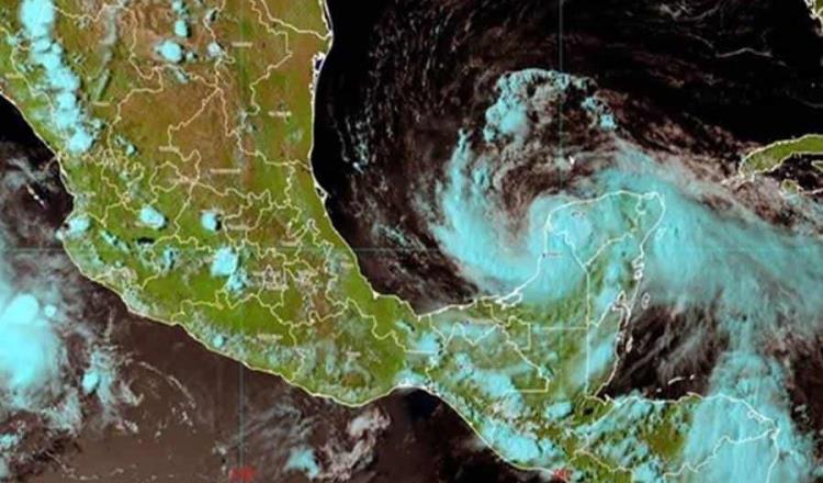 Huracán “Grace” entraría a Veracruz entre hoy y mañana estima Protección Civil nacional