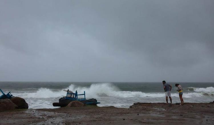 En Colima declaran alerta preventiva en seis municipios tras el paso de la tormenta tropical “Nora”