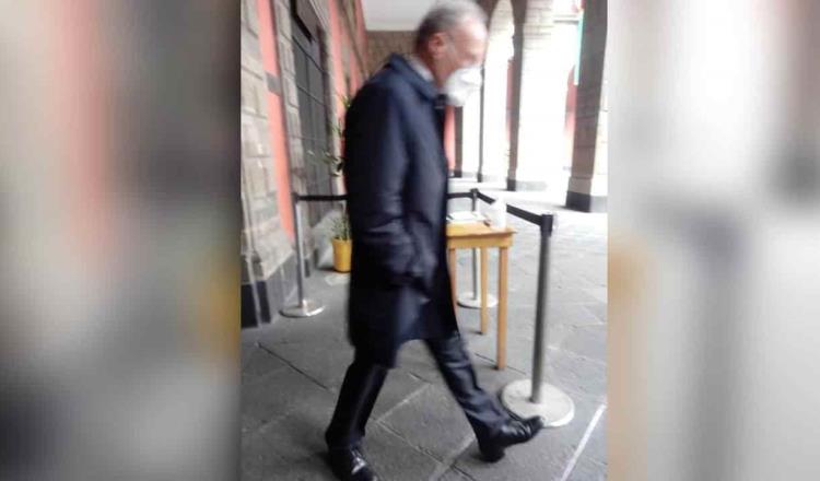 Se reúnen Obrador y Gertz Manero… en Palacio Nacional