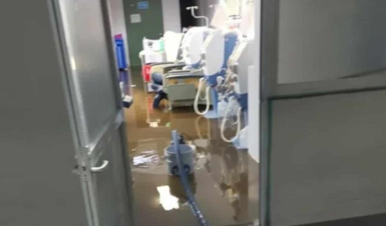 Aguas pluviales dejan afectaciones en clínica del IMSS de Ecatepec, EdoMex.