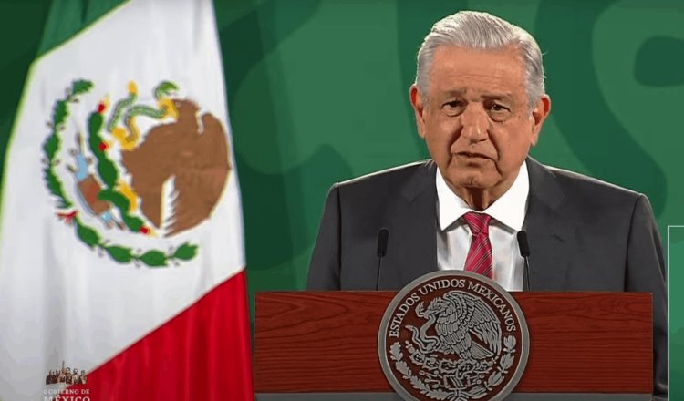 “Se rayaron” dice AMLO ante altos sueldos de mandos del INE y TEPJF para 2022