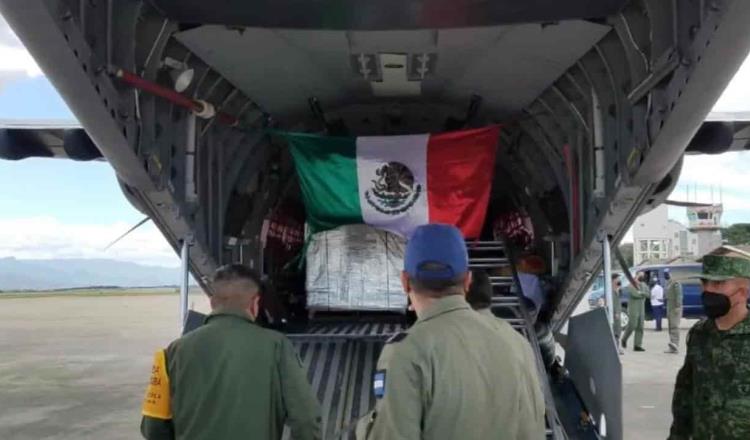 Aterriza en Honduras cargamento de vacunas contra COVID-19 donadas por México