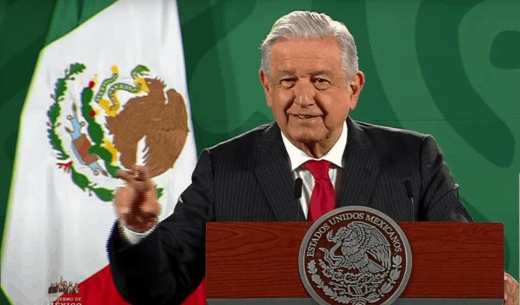 Critica Obrador que empresas de la construcción tengan más abogados que ingenieros… para sacarle dinero al gobierno
