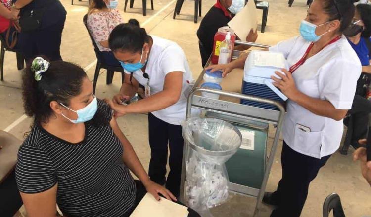 Anuncia Salud que habrá otra fecha para culminar vacunación contra el COVID de rezagados en Centro