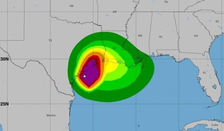 Nicholas toca tierra en Texas; se degrada a tormenta tropical