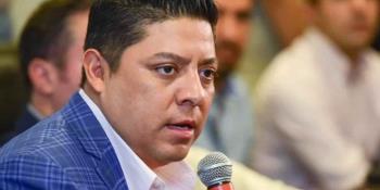 Propone gobernador de San Luis Potosí "capar" a violadores