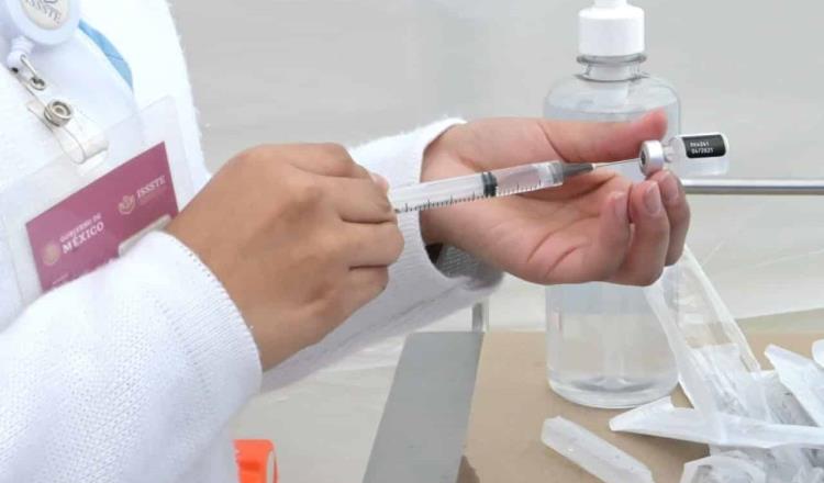 Hoy inicia vacunación contra el COVID-19 a jóvenes de 18 a 29 años en Huimanguillo