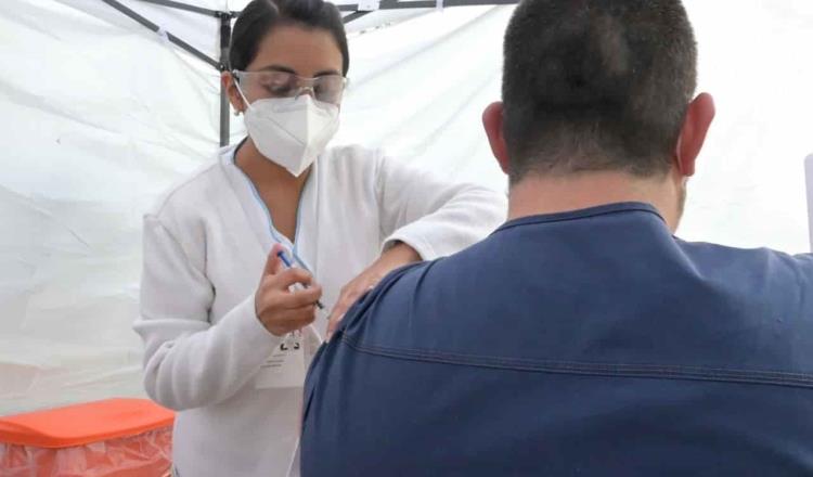 Arranca vacunación para jóvenes de 18 a 29 años y mujeres embarazadas en Teapa, Jalapa y Zapata