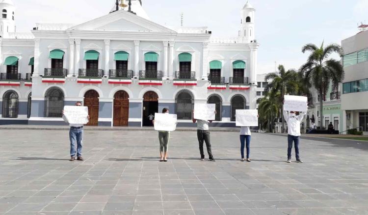 Jóvenes tabasqueños replican “cadena humana” nacional a favor de vacunación anticovid a menores de 18