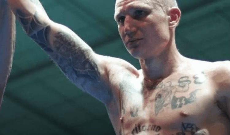 Federación Italiana de Boxeo suspende a pugilista por tatuajes nazis
