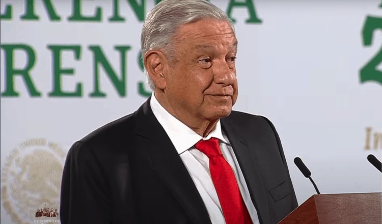 Critica AMLO alza histórica del precio de la luz en España