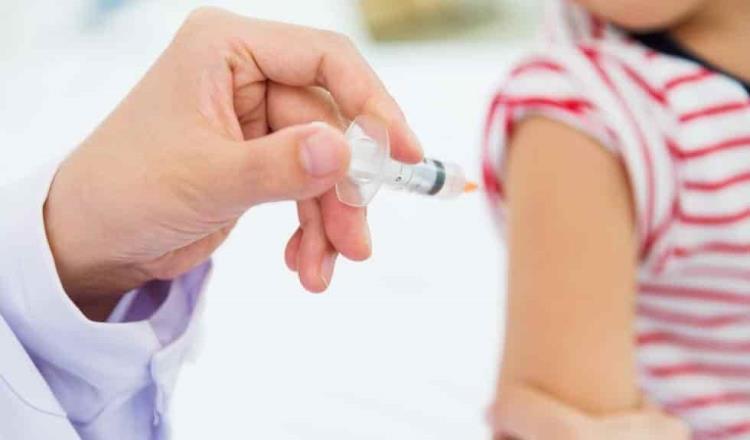 Va EE. UU. por vacunar a niños de entre 5 y 11 años con una dosis contra COVID de Pfizer