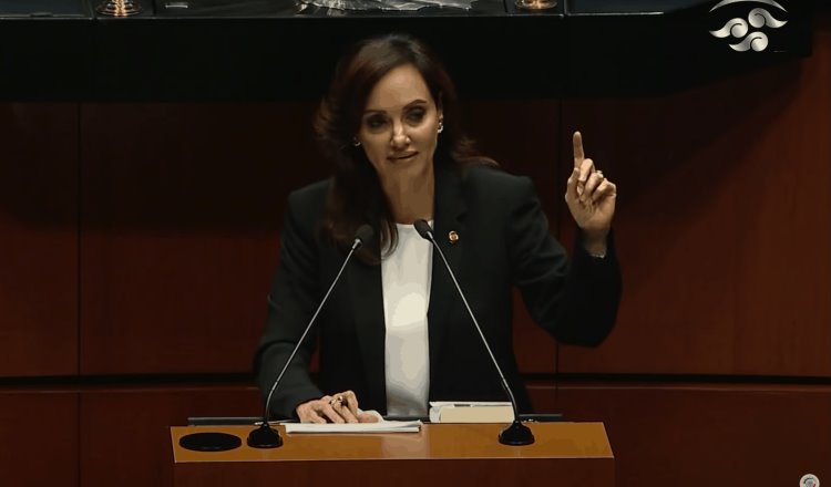 Adelanta Lilly Téllez que enfrentará a López Obrador en su visita al Senado