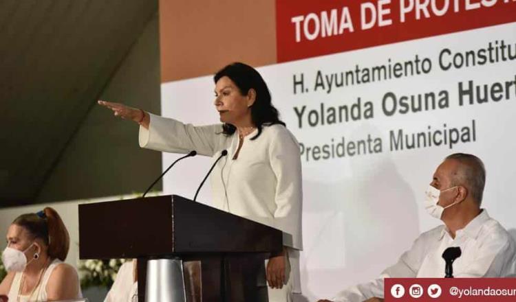 Convoca Yolanda Osuna a habitantes y trabajadores a participar en la construcción de Centro, tras asumir alcaldía