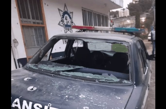 Comando armado irrumpe en oficinas de tránsito municipal de Tlalpujahua, Michoacán; reportan cinco personas muertas