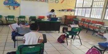 Cree diputado que en enero podría volverse a clases presenciales en Tabasco