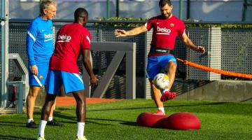 Regresan "Kun" Agüero y Dembélé a entrenar con el Barça