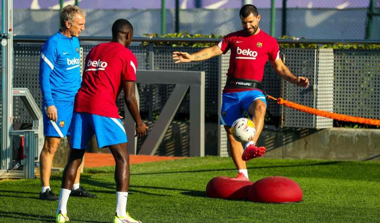 Regresan “Kun” Agüero y Dembélé a entrenar con el Barça