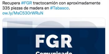 Asegura FGR tractocamión con alrededor de 335 piezas de madera en Tenosique