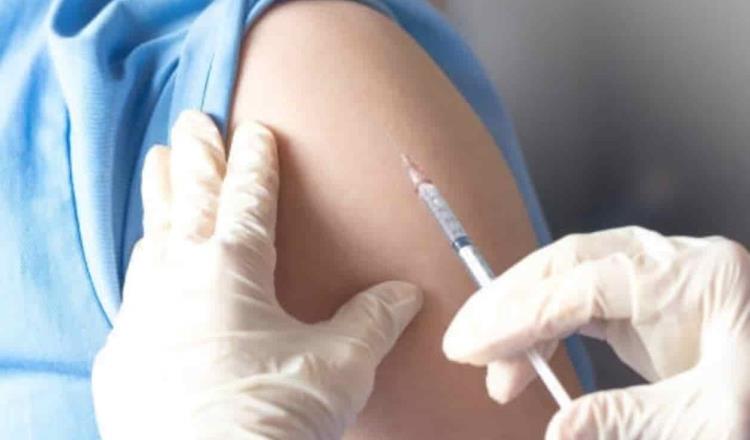 Adelanta federación que impugnará amparos de vacunas contra el Covid a menores de edad