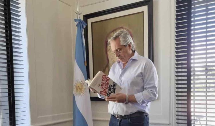 Critica presidente de Argentina retiro de libros sobre el respeto a la diversidad sexual en Valencia, España