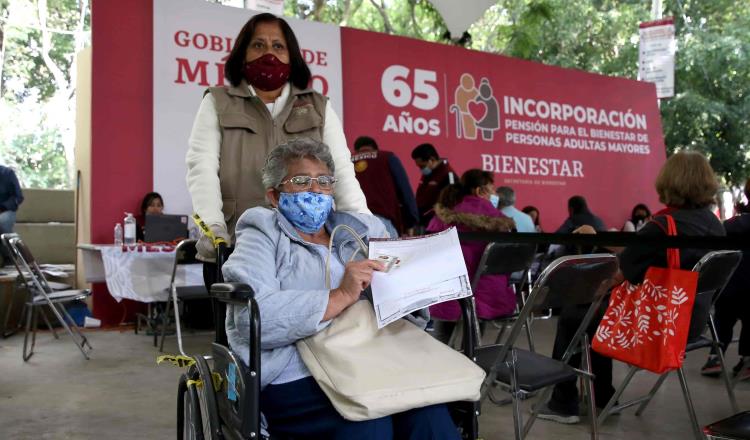 “Celebra” Fócil la “universalización” de la pensión para discapacitados en México