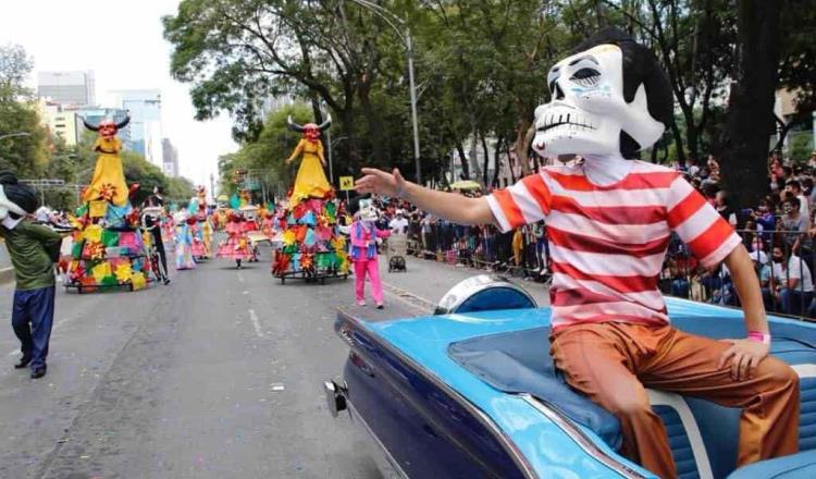 Celebra CDMX con magno desfile el Día de Muertos