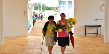 Celebración de Día de Muertos; un rito terapéutico y un desahogo que ayuda a liberar las emociones: especialistas