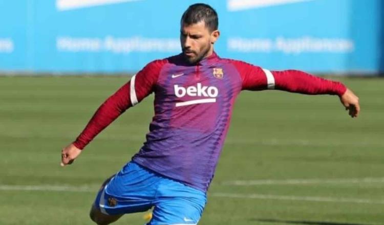 Kun Agüero es baja por tres meses más en el Barça