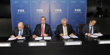 Michel Platini y Joseph Blatter enfrentan nueva acusación por fraude