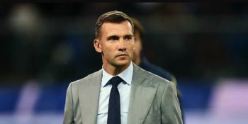 Andriy Shevchenko será nuevo DT de Johan Vásquez en el Genoa