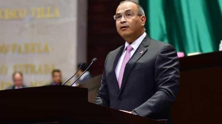 Solicita FGR a Interpol ficha roja para exdirector de Pemex Carlos Treviño