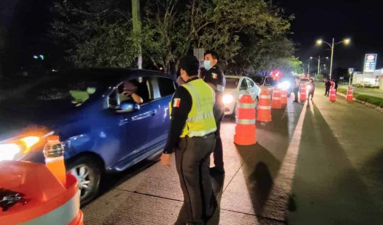 Detienen a 14 conductores en primer día del alcoholímetro en Tabasco