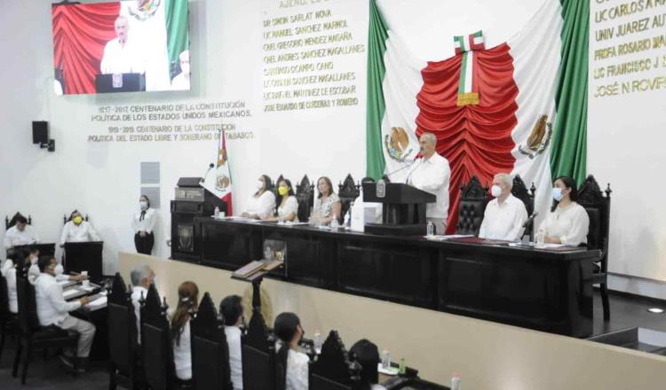 Carlos Manuel Merino rinde ante el Congreso de Tabasco Tercer Informe de Gobierno