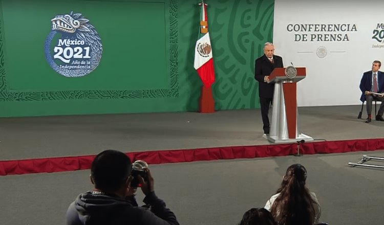 Ni chantajes, ni moches para aprobación de Reforma Eléctrica: Obrador