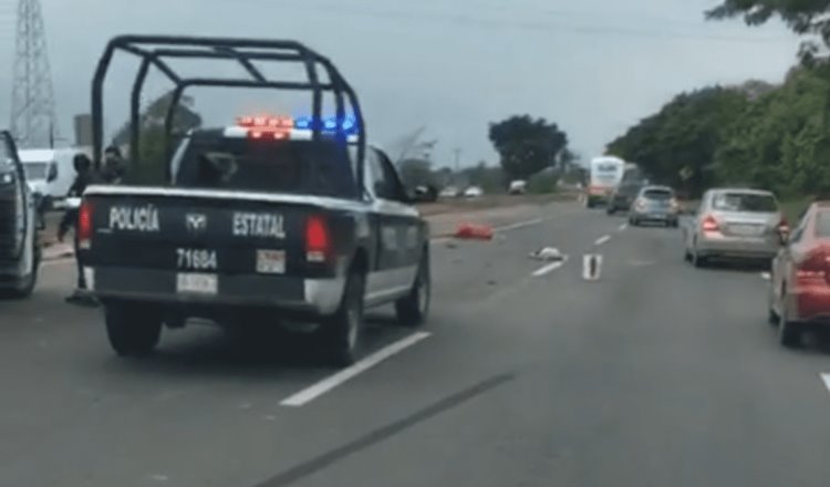 Muere motociclista en la Villahermosa-Frontera tras ser embestido; otro más resulta lesionado