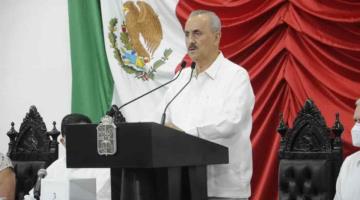 Carlos Manuel Merino rinde ante el Congreso de Tabasco Tercer Informe de Gobierno