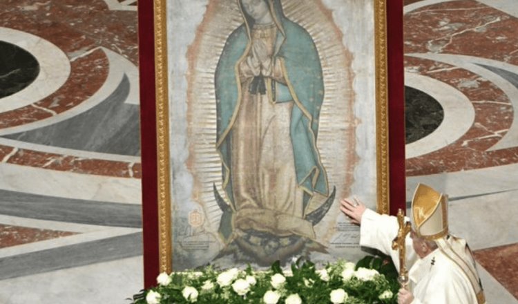 Con Santo Rosario, celebrarán Día de la Virgen de Guadalupe en el Vaticano