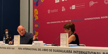 Critica Enrique Krauze a AMLO, dice que es "indigno e injusto" usar el poder para atacar a sus detractores