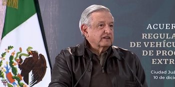 En Chihuahua, AMLO pone en marcha el acuerdo para la regulación de autos "chocolate"