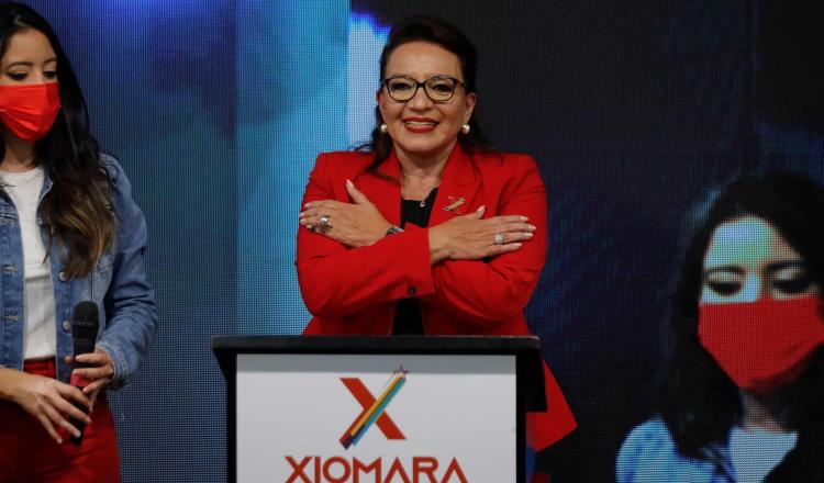 Ebrard felicita a Xiomara Castro por triunfo electoral en Honduras