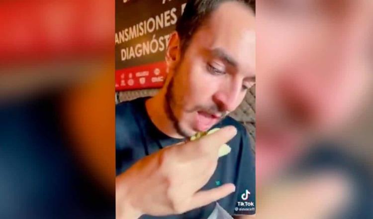 Joven alemán prueba los tacos por primera vez y llora