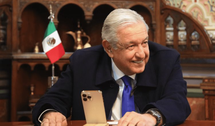 AMLO felicita a Xiomara Castro por triunfo en elecciones presidenciales de Honduras