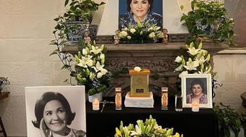 Invitan a novenario en memoria de Carmen Salinas