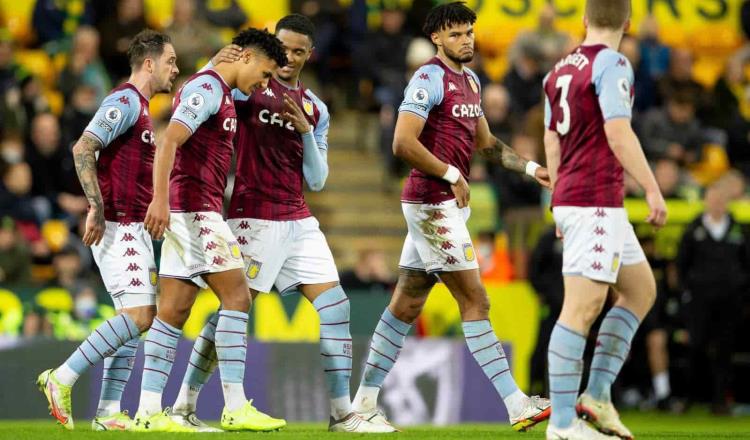 Aston Villa y Crystal Palace evaluarán no fichar a futbolistas sin vacuna